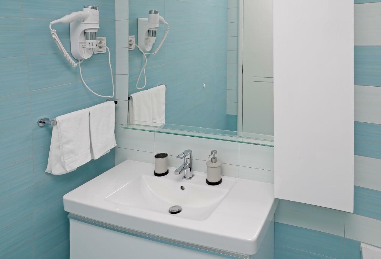 Abelia, Two Terraces, Hot Tub, Free Parking Apartment ดูบรอฟนิก ภายนอก รูปภาพ