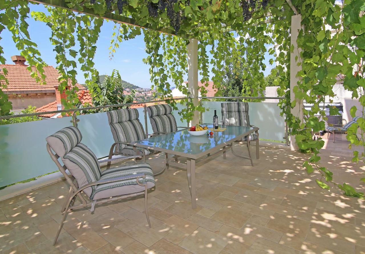 Abelia, Two Terraces, Hot Tub, Free Parking Apartment ดูบรอฟนิก ภายนอก รูปภาพ